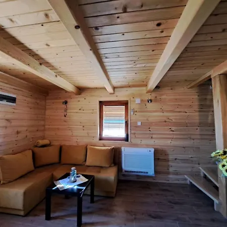 Fruskogorske Brvnare Apartament *